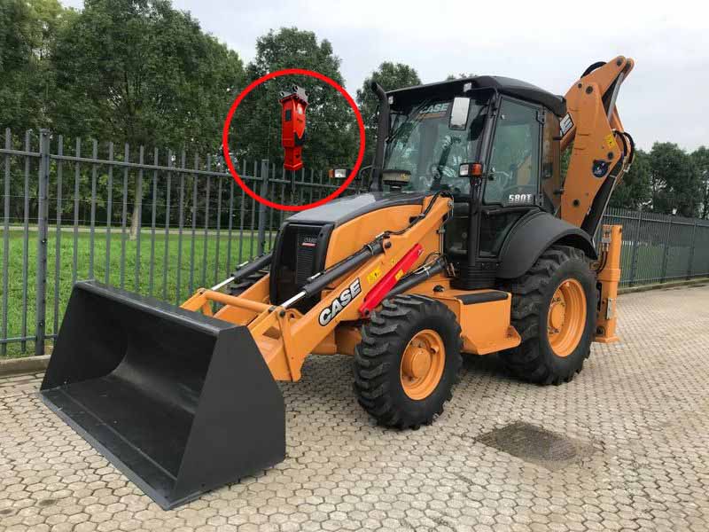Аренда экскаватора CASE 580 T с гидромолотом