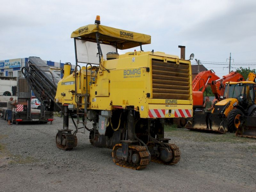 Аренда дорожной фрезы Bomag BM 1300-30-2